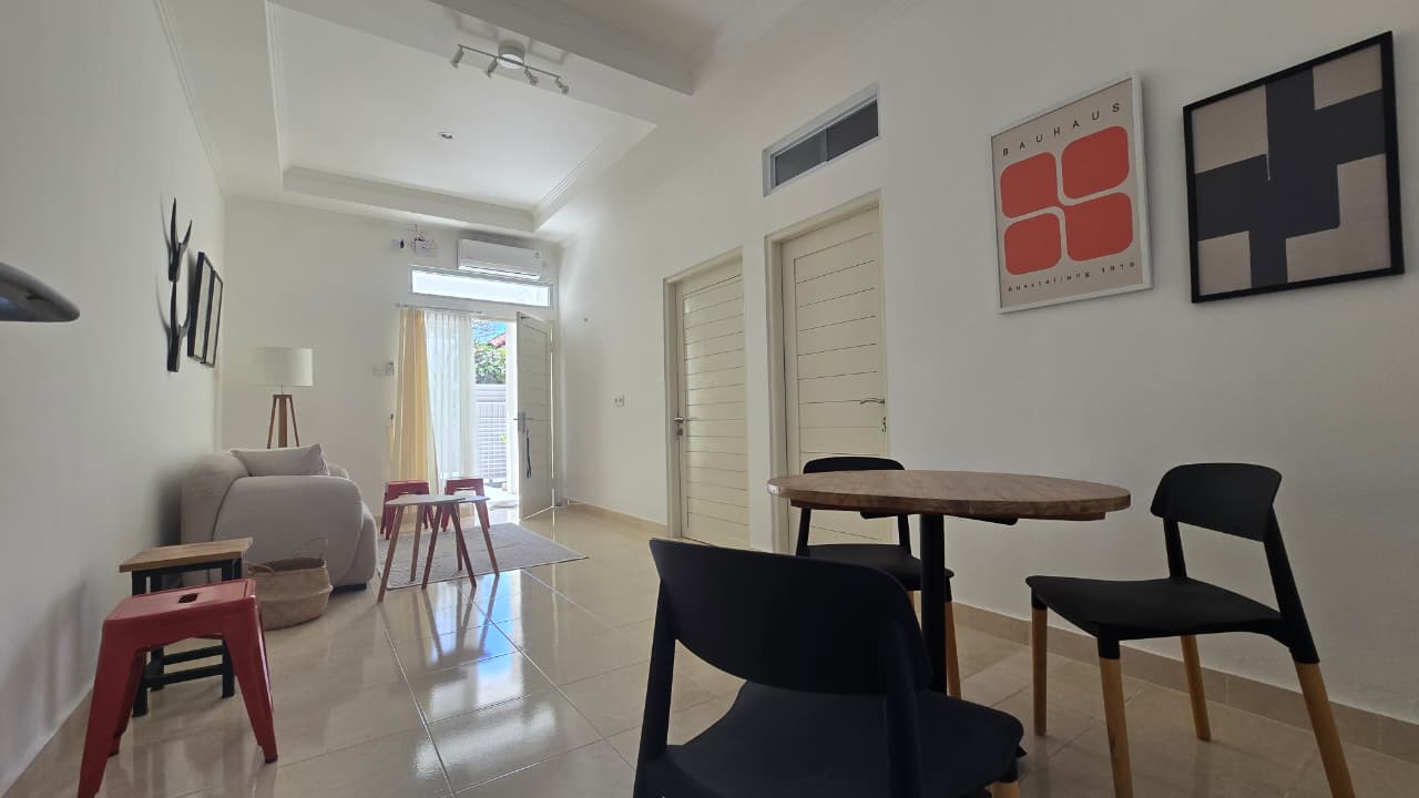 Patas House